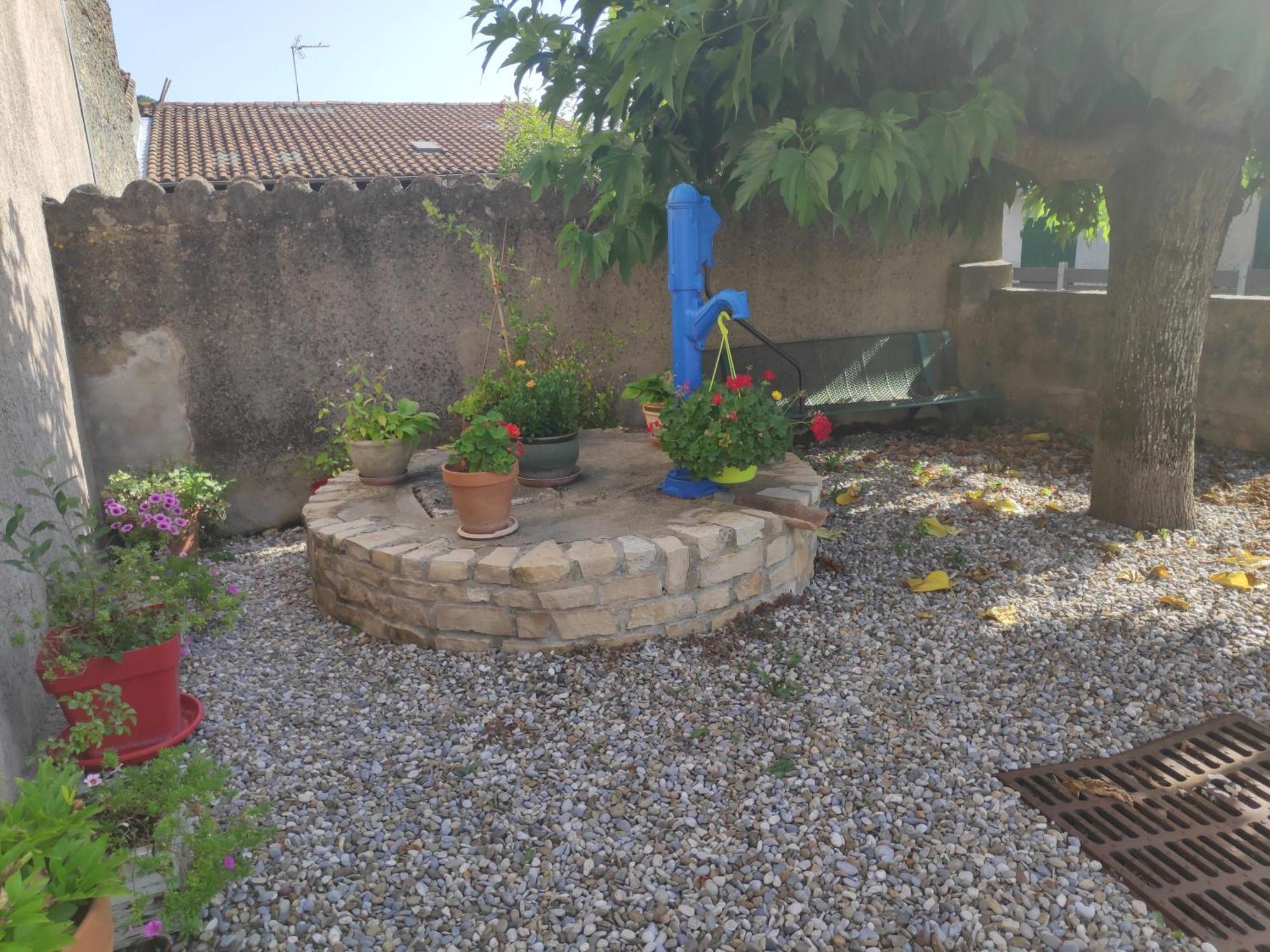 Maison Cosy Et Conviviale, Le B7 Besset Exteriér fotografie